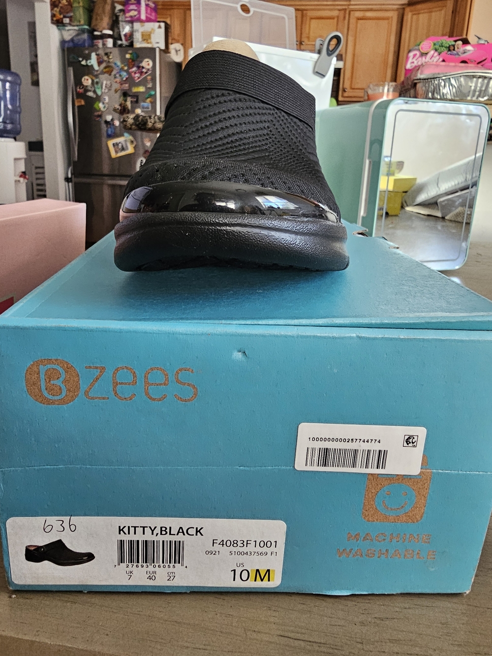 #22 Bzees Black Knit Slip-On Clog